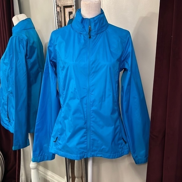 Like new Cablella’s Blue Women’s Wind & Rainproof Jacket Size Small - Picture 1 of 10